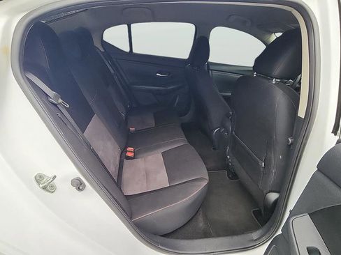 Used 2024 Nissan Sentra SR FWD image 19