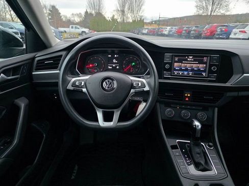 Used 2020 Volkswagen Jetta S w/ Driver Assistance Package FWD image 19