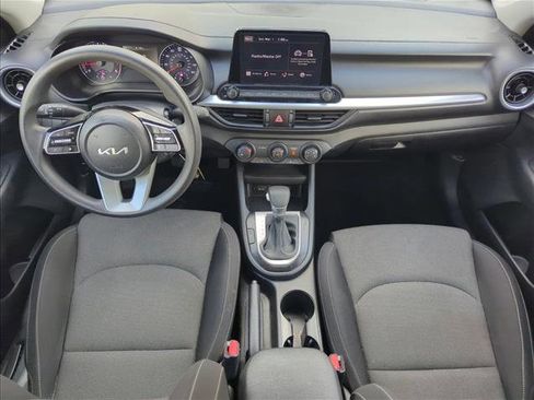 Used 2022 Kia Forte LXS image 17