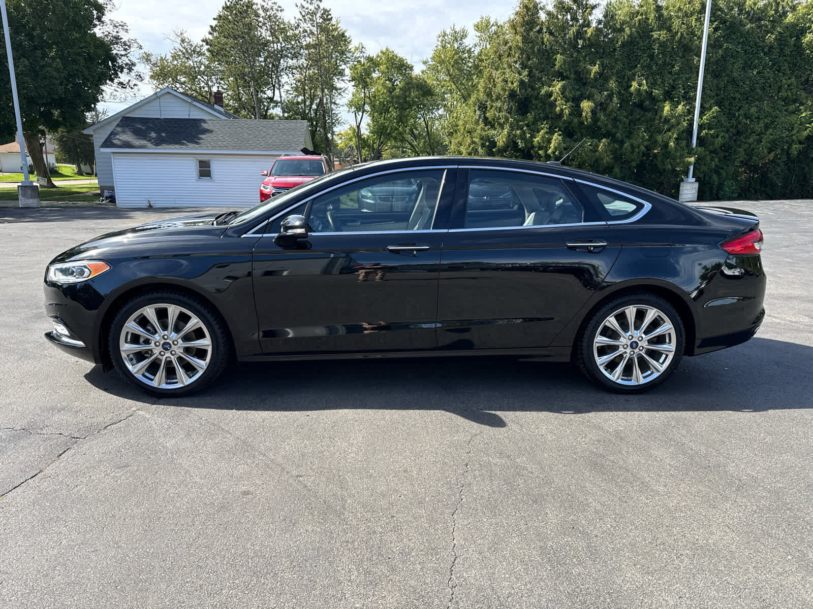 Used 2017 Ford Fusion Platinum AWD/4WD image 6