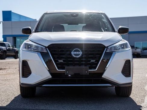 Used 2024 Nissan Kicks S FWD image 2