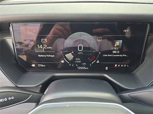 Certified 2025 GMC Acadia Elevation image 30