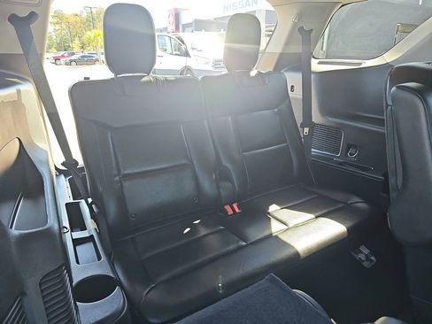 Used 2022 Ford Explorer Limited w/ Equipment Group 301A image 14