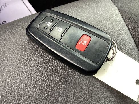 Used 2024 Toyota 4Runner SR5 Premium image 32