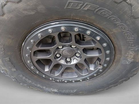 Used 2021 Jeep Wrangler Unlimited Rubicon image 15