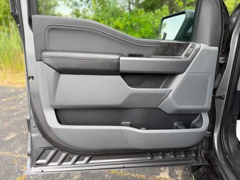 Used 2021 Ford F150 XLT w/ Equipment Group 302A High AWD/4WD image 18