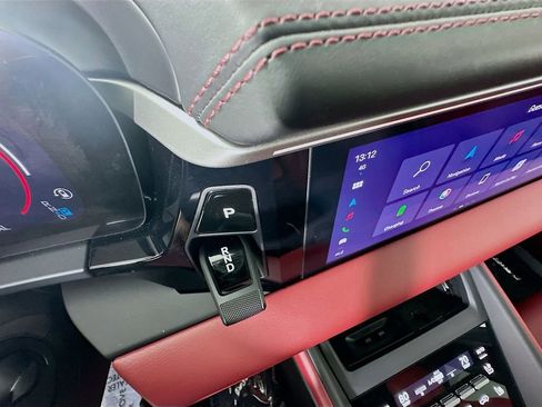 Certified 2025 Porsche Macan 4S Electric image 19