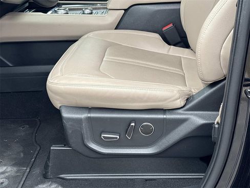 Used 2024 Ford Expedition Max Limited image 27
