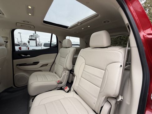 Used 2023 GMC Acadia Denali w/ Denali Ultimate Package image 24