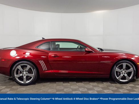 Used 2010 Chevrolet Camaro SS w/ RS Package image 15