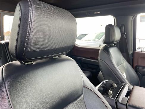 Certified 2022 Ford F150 Lariat w/ Equipment Group 502A High image 35