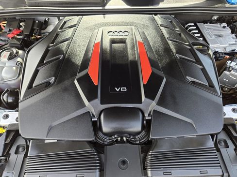 Used 2024 Audi SQ7 Premium Plus image 41