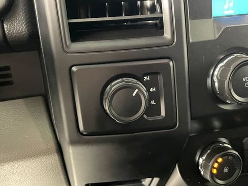Used 2019 Ford F150 XL w/ Equipment Group 101A Mid AWD/4WD image 10