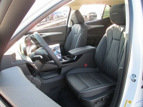 New 2026 Buick Envision Avenir image 11