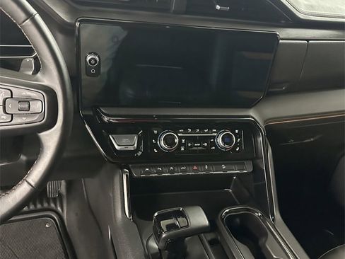 Used 2023 GMC Sierra 1500 AT4 w/ Technology Package image 17