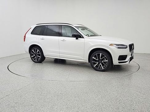 Used 2023 Volvo XC90 T8 Plus w/ Protection Package Premier AWD/4WD image 3