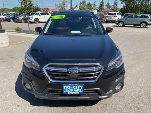 Used 2019 Subaru Outback 3.6R Touring w/ Popular Package #3A AWD/4WD image 12