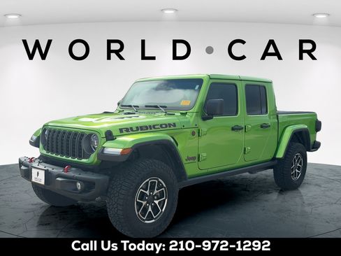 Used 2025 Jeep Gladiator Rubicon w/ Steel Bumper Group AWD/4WD image 15