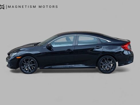 Used 2019 Honda Civic Sport image 2