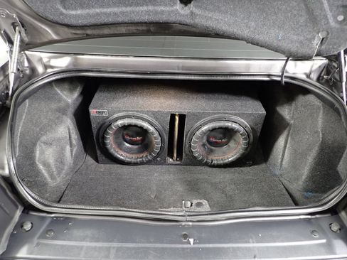 Used 2019 Dodge Challenger SXT RWD image 14
