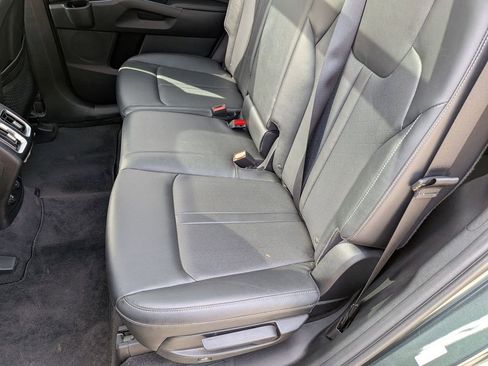 Used 2022 Kia Sorento S w/ Panoramic Sunroof Package AWD/4WD image 25