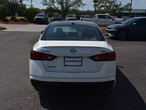 New 2026 Nissan Altima 2.5 SR FWD image 6