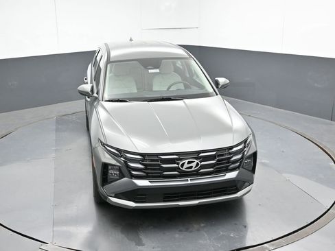 New 2026 Hyundai Tucson SE image 24