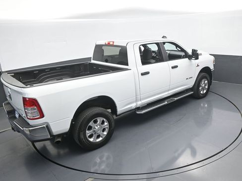 Used 2024 RAM 2500 Big Horn AWD/4WD image 57