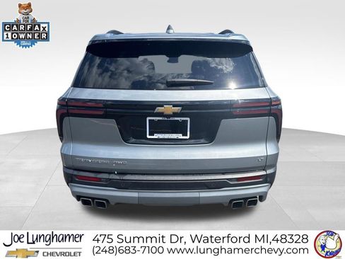Used 2024 Chevrolet Traverse LT w/ Trailering Package AWD/4WD image 4