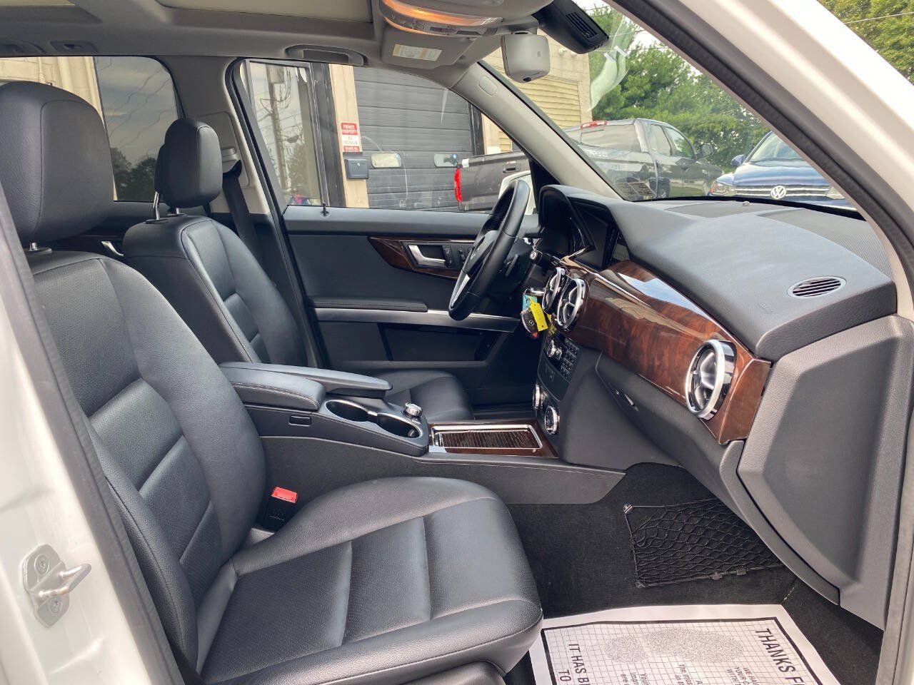 Used 2015 Mercedes-Benz GLK 350 4MATIC image 30