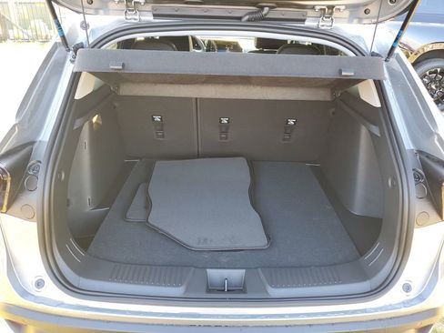 New 2026 Chevrolet Trax LT w/ Driver Confidence Package image 9