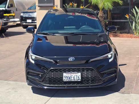 Used 2024 Toyota Corolla SE FWD image 4