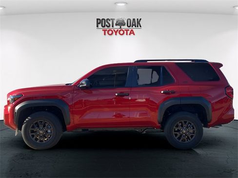 New 2025 Toyota 4Runner SR5 image 4