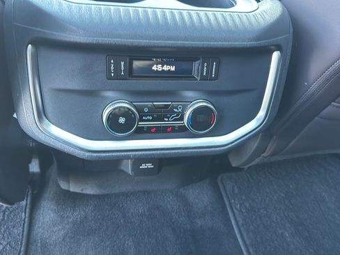 New 2025 Ford Expedition Platinum w/ Platinum Ultimate Package image 24