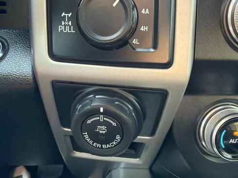 Used 2019 Ford F150 Lariat w/ Equipment Group 502A Luxury image 19