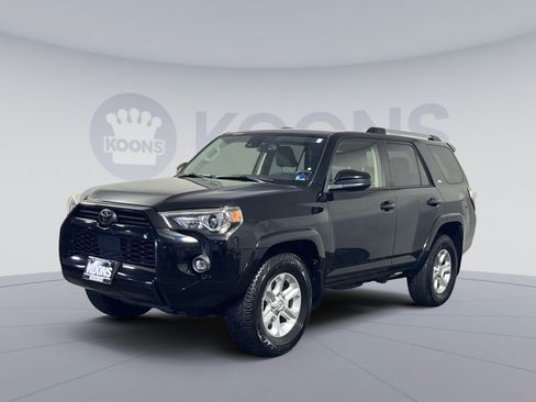 Used 2021 Toyota 4Runner SR5 RWD image 1