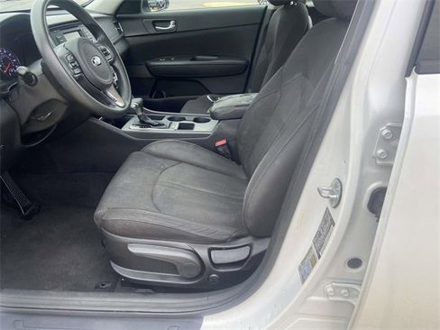 Used 2016 Kia Optima LX image 11