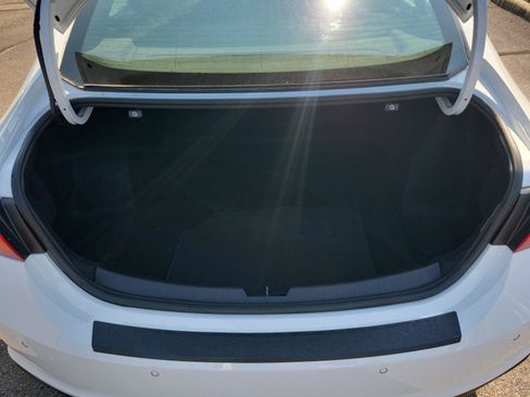Used 2024 Chevrolet Malibu LT FWD image 26
