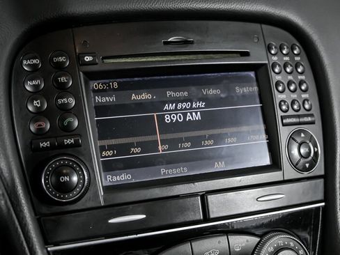 Used 2009 Mercedes-Benz SL 550 image 32