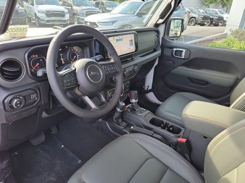 New 2026 Jeep Gladiator Mojave image 3