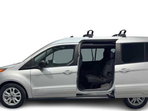 Used 2019 Ford Transit Connect XLT image 9