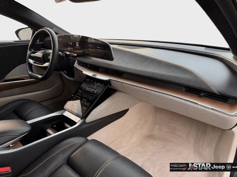 Used 2022 Lucid Air Grand Touring AWD/4WD image 20