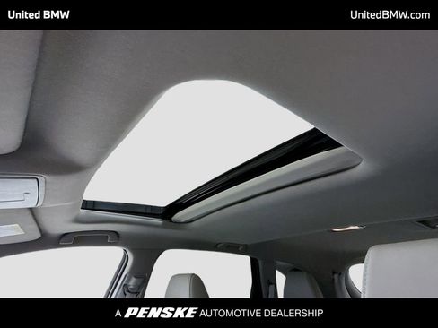 Used 2017 Acura MDX SH-AWD w/ Technology Package image 12