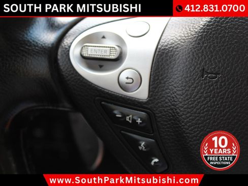Used 2014 INFINITI QX70 AWD w/ Sport Technology Package image 25