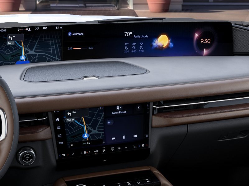 New 2027 Lincoln Navigator Reserve AWD/4WD image 14