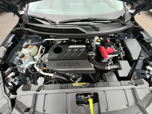 Used 2025 Nissan Rogue SV AWD/4WD image 33