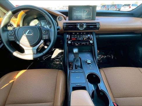 Used 2025 Lexus IS 350 F Sport image 19