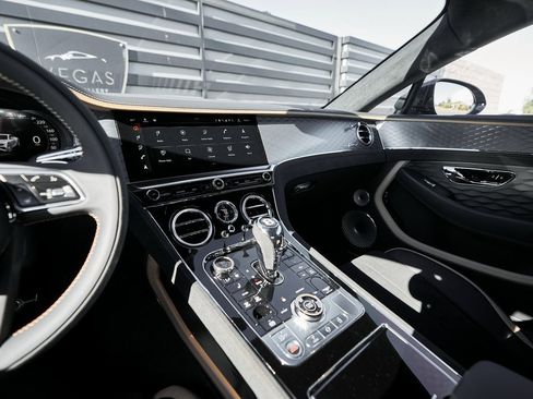 Used 2025 Bentley Continental GT Speed image 50
