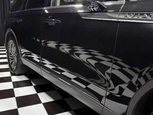 Used 2021 Lincoln Aviator AWD image 26