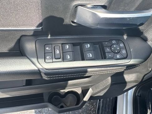 Used 2026 RAM 2500 Big Horn AWD/4WD image 16